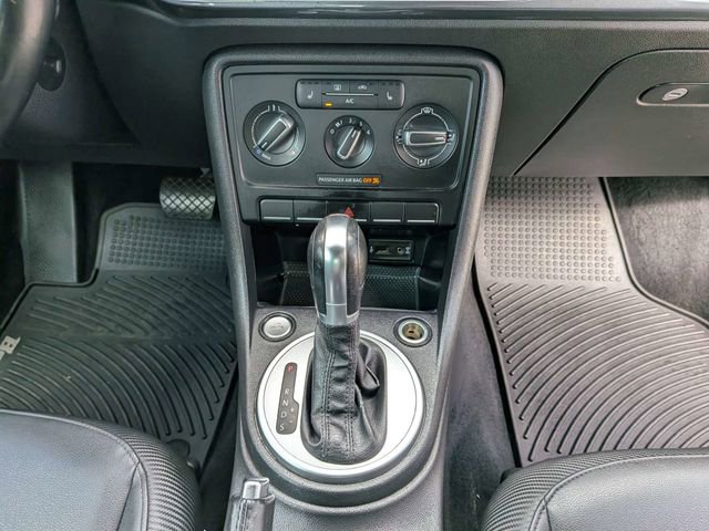 Used 2016 Volkswagen Beetle 1.8T SEL image 17