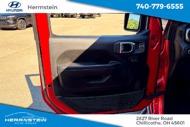 Used 2022 Jeep Gladiator Sport AWD/4WD image 7