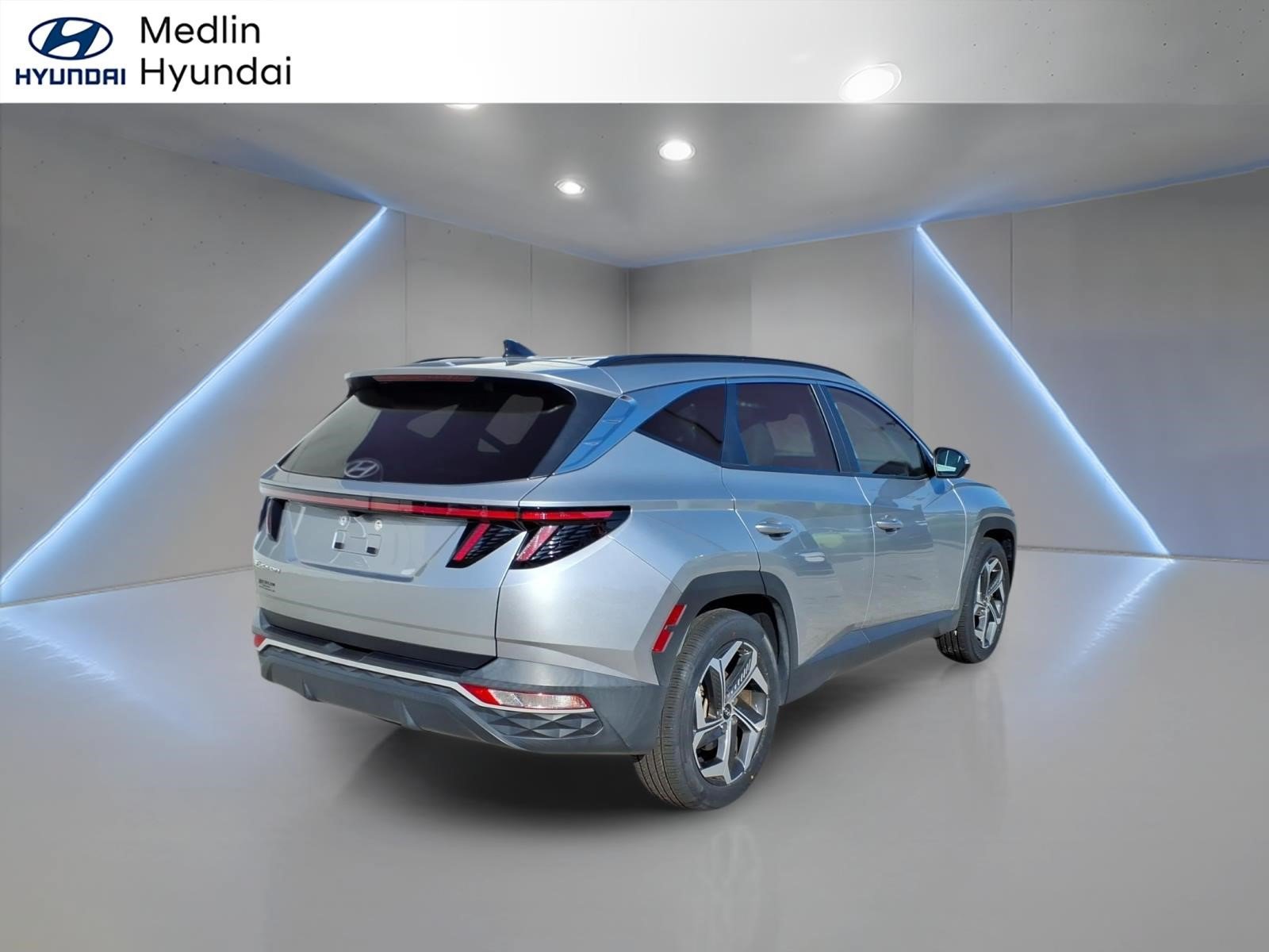 Used 2023 Hyundai Tucson SEL w/ Convenience Package FWD image 3