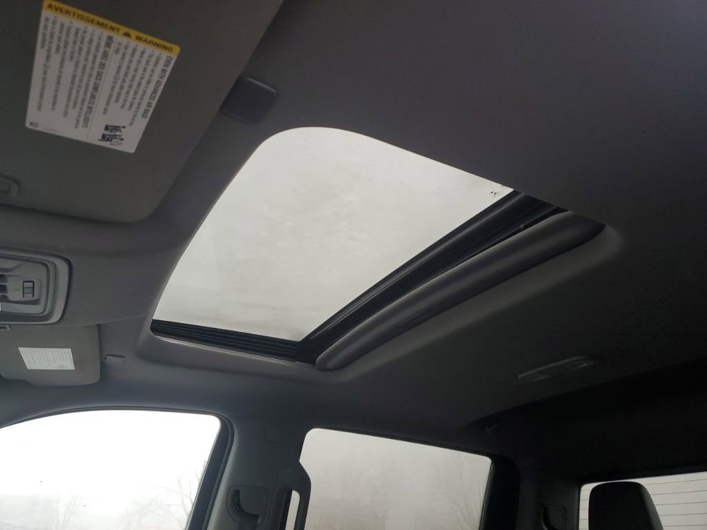 Used 2019 GMC Sierra 1500 SLT w/ SLT Premium Plus Package image 22