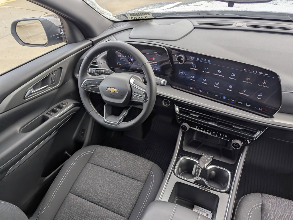 New 2026 Chevrolet Traverse LT w/ LPO, Floor Liner Package image 18