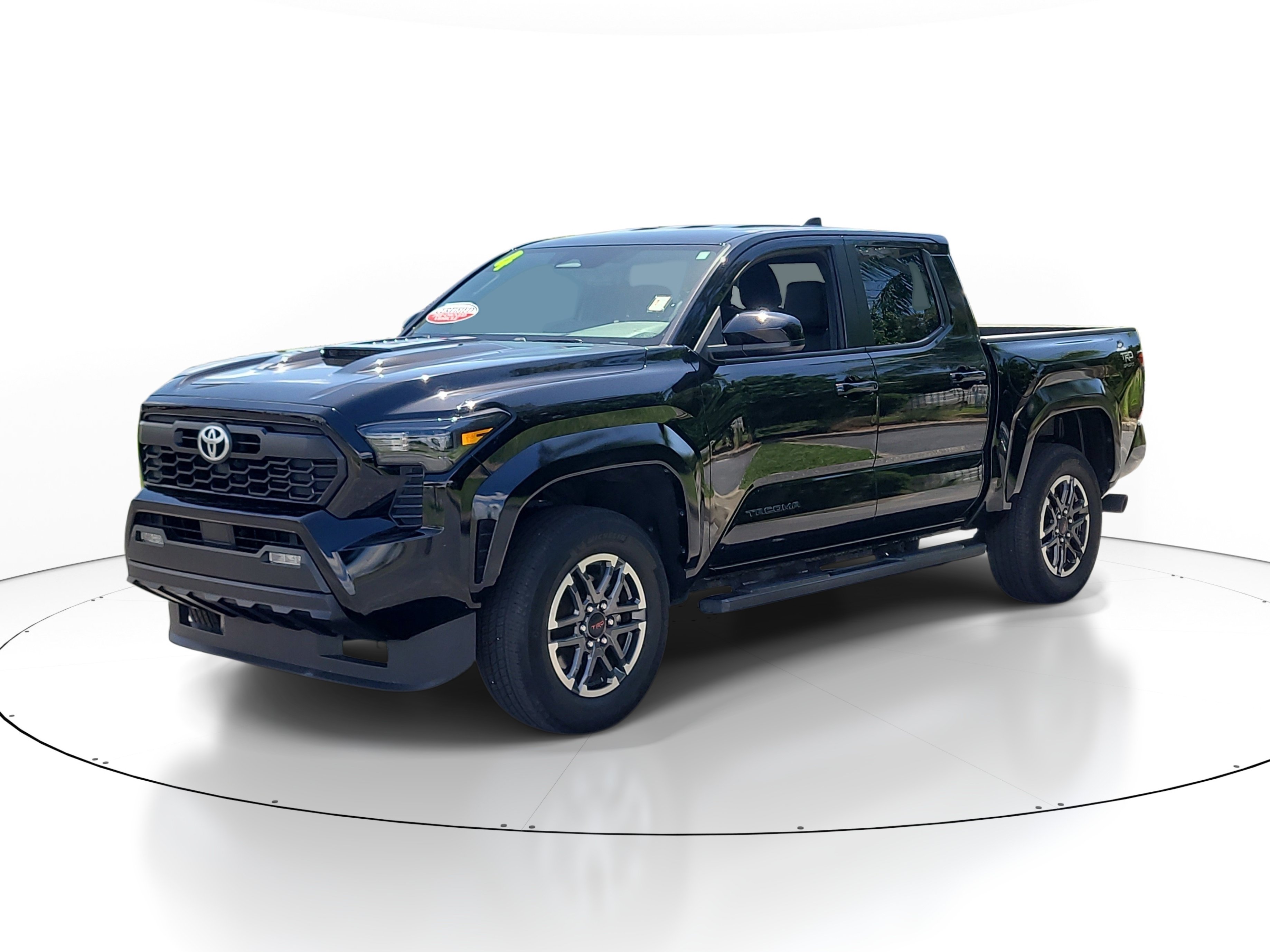 Certified 2024 Toyota Tacoma TRD Sport RWD image 3
