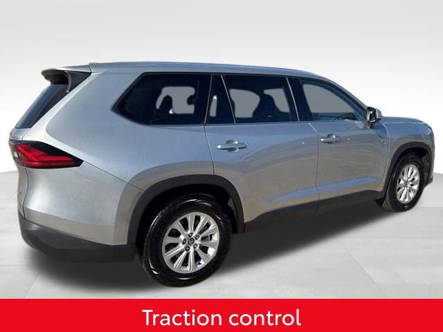 Used 2024 Toyota Grand Highlander XLE image 5