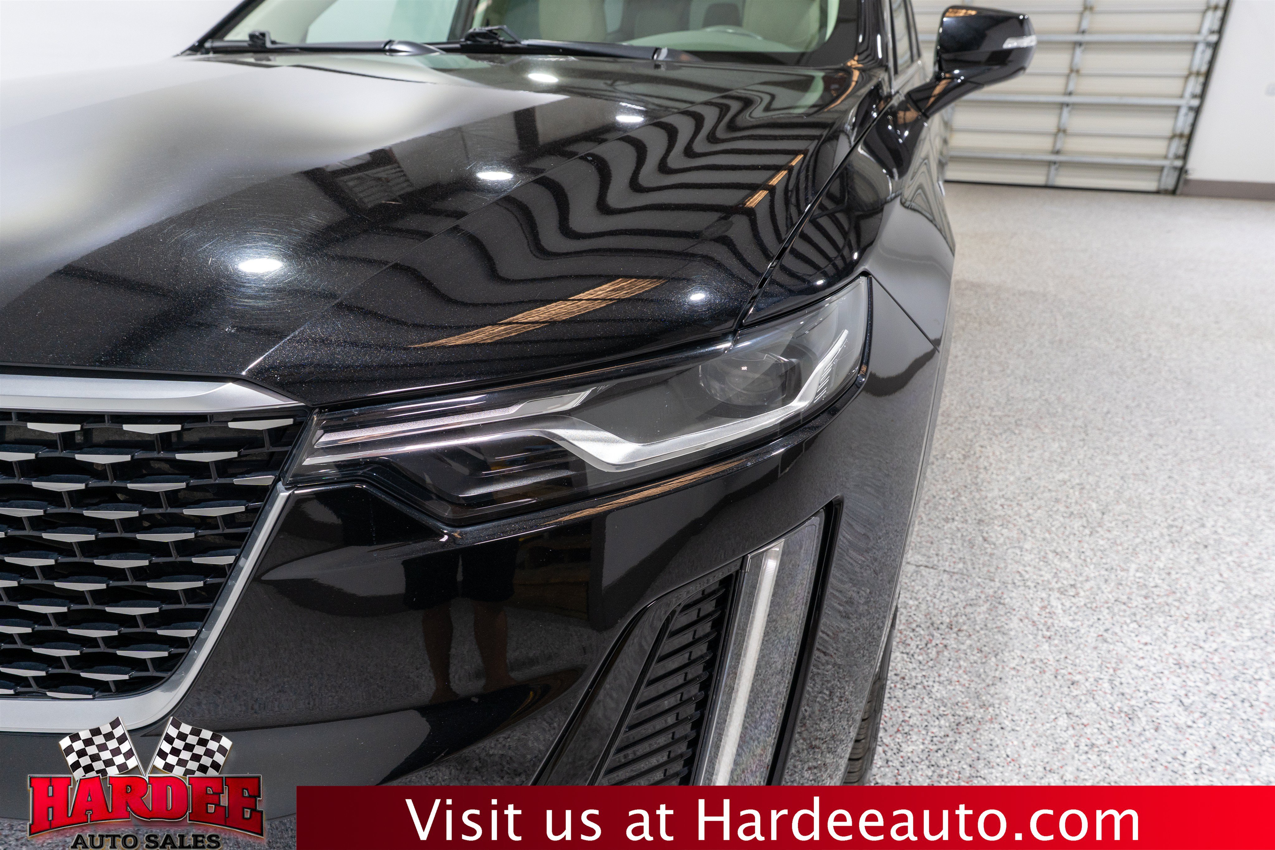 Used 2020 Cadillac XT6 Premium Luxury w/ LPO, Floor Liner Package AWD/4WD image 8