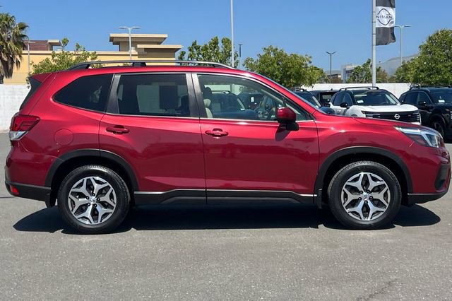 Used 2021 Subaru Forester Premium w/ Popular Package #1 AWD/4WD image 3