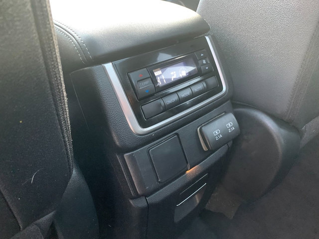 Used 2022 Subaru Ascent Onyx Edition image 23
