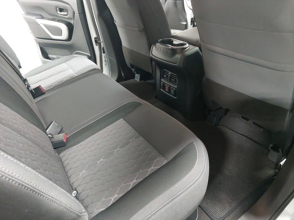 Certified 2024 Nissan Titan SV w/ SV Convenience Package image 11