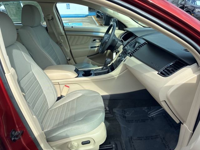 Used 2014 Ford Taurus SE image 24