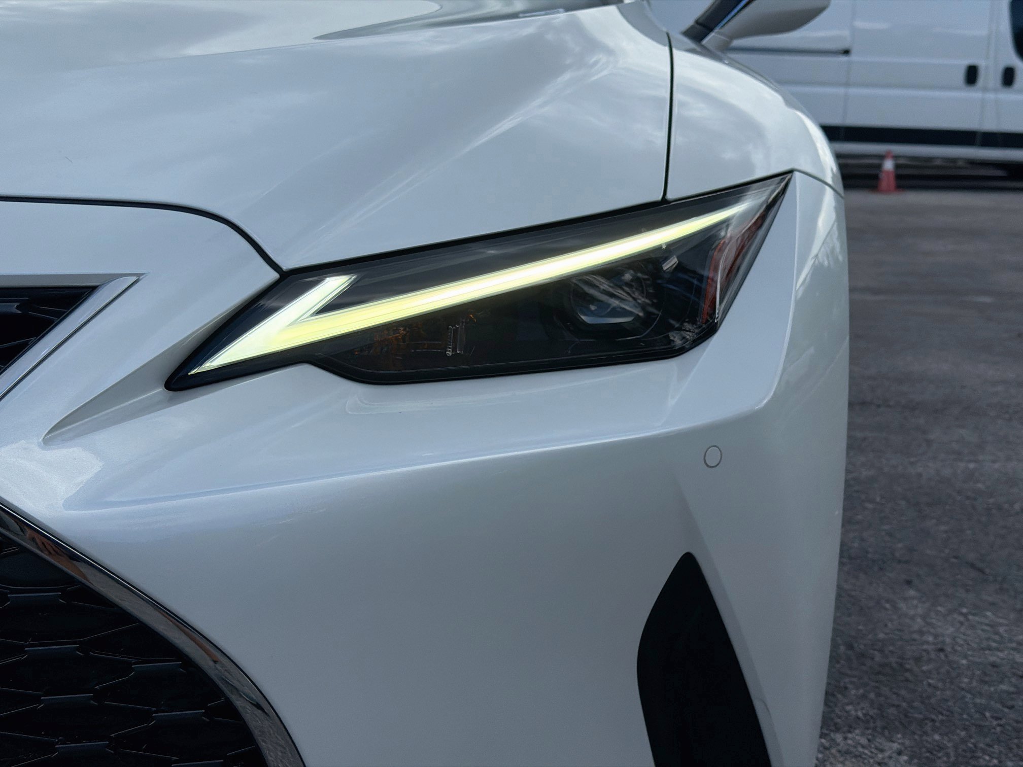 Used 2023 Lexus IS 300 w/ Comfort Package RWD image 9