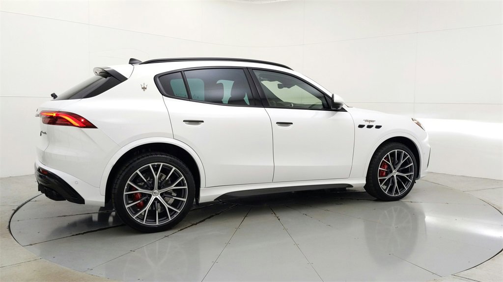 New 2024 Maserati Grecale Trofeo image 7