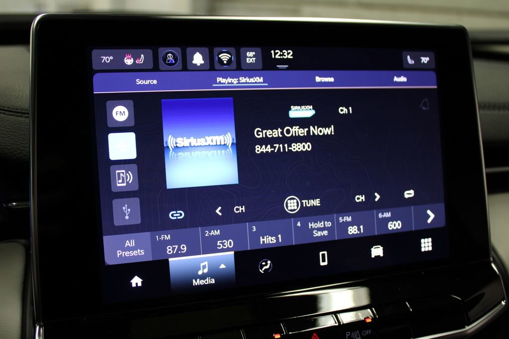 New 2026 Jeep Compass Limited image 14