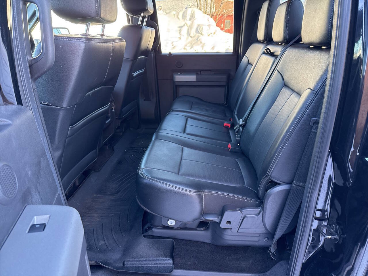 Used 2016 Ford F350 Lariat w/ Chrome Package image 24