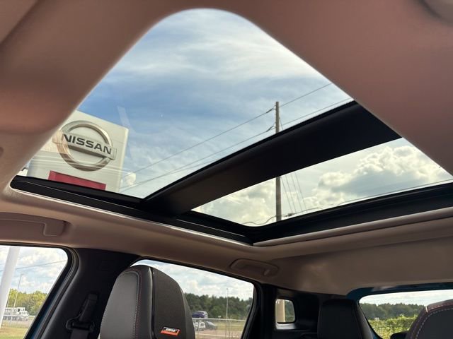 New 2026 Nissan Kicks SR w/ SR Premium Package image 24