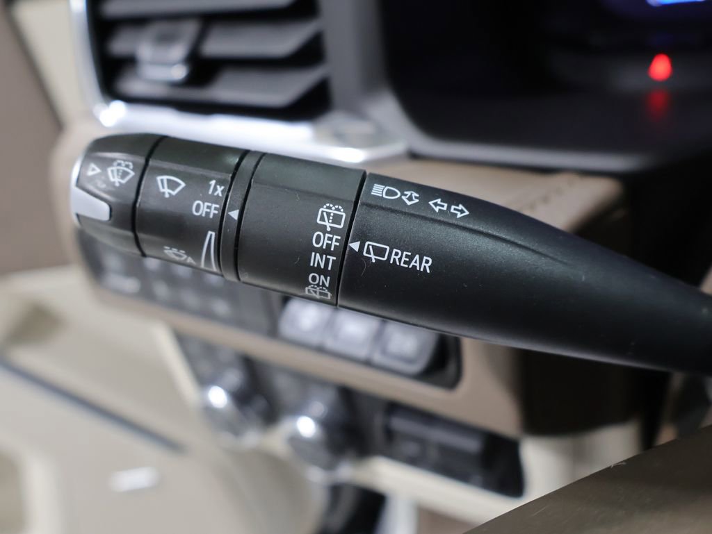 Used 2023 GMC Yukon Denali w/ Max Trailering Package image 40