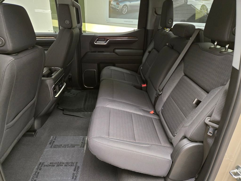 Used 2023 GMC Sierra 1500 Elevation RWD image 18