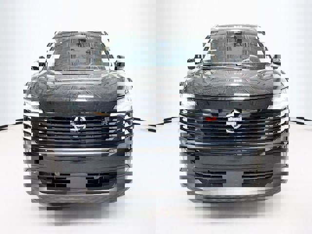 New 2026 Nissan Kicks SR w/ SR Premium Package image 2