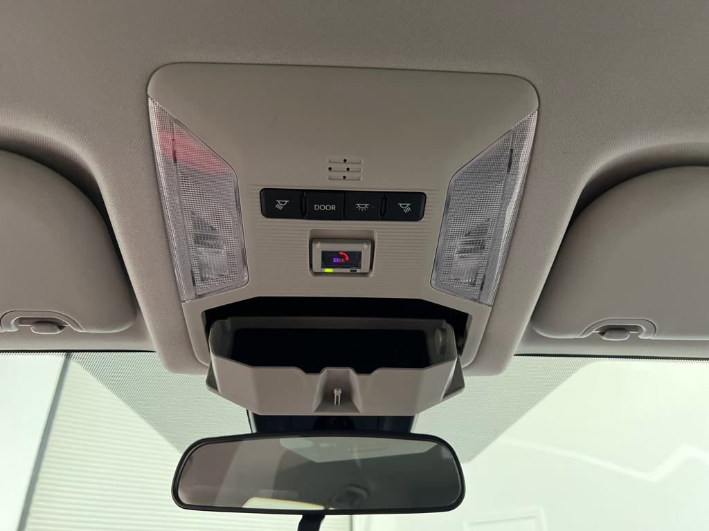 Used 2023 Toyota RAV4 LE image 53