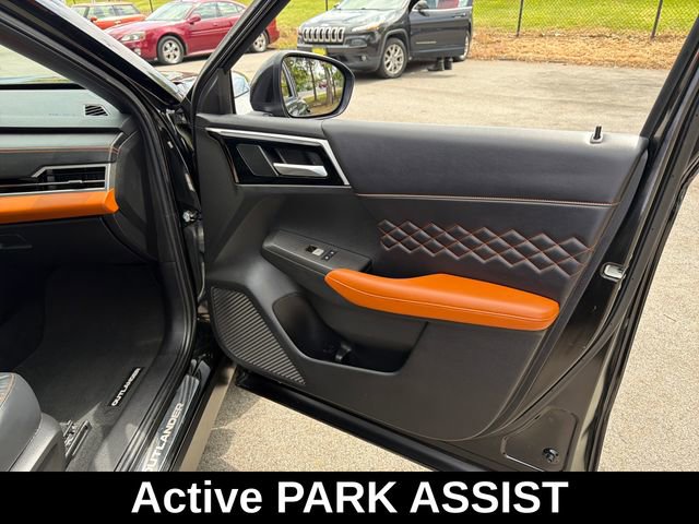 Used 2023 Mitsubishi Outlander SEL 40th Anniversary AWD/4WD image 33
