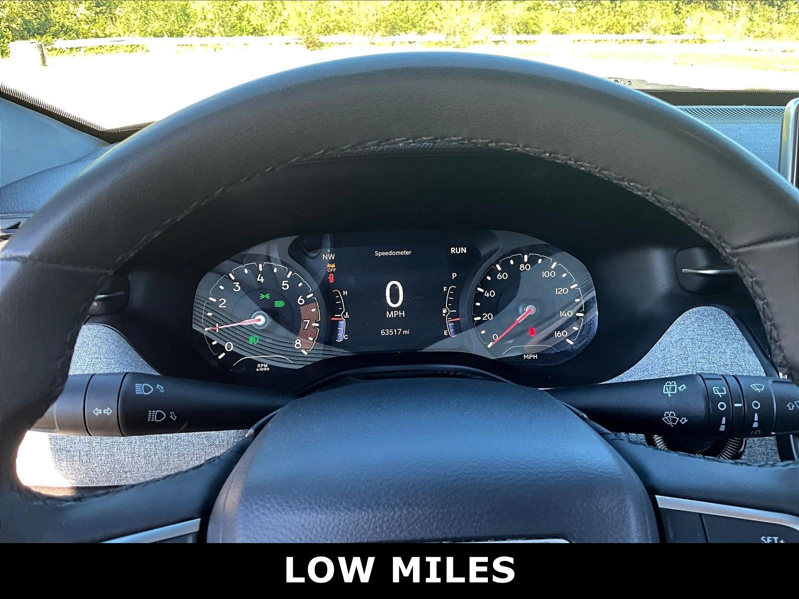 Used 2024 Jeep Compass Latitude AWD/4WD image 4