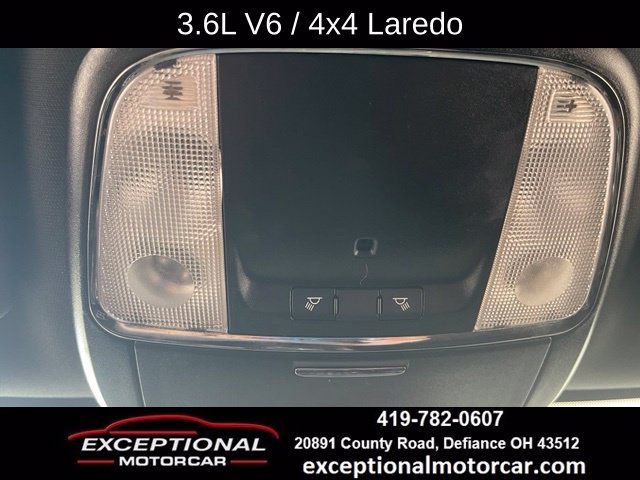 Used 2020 Jeep Grand Cherokee Laredo AWD/4WD image 43