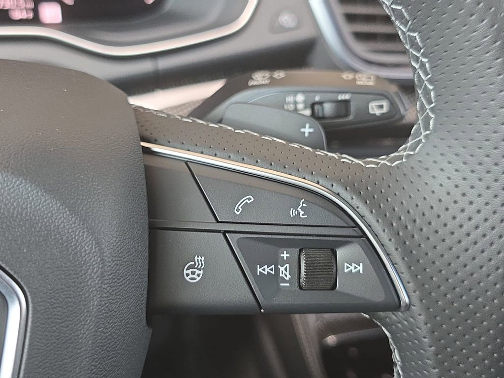 Used 2024 Audi SQ5 Premium Plus w/ S Sport Package image 18