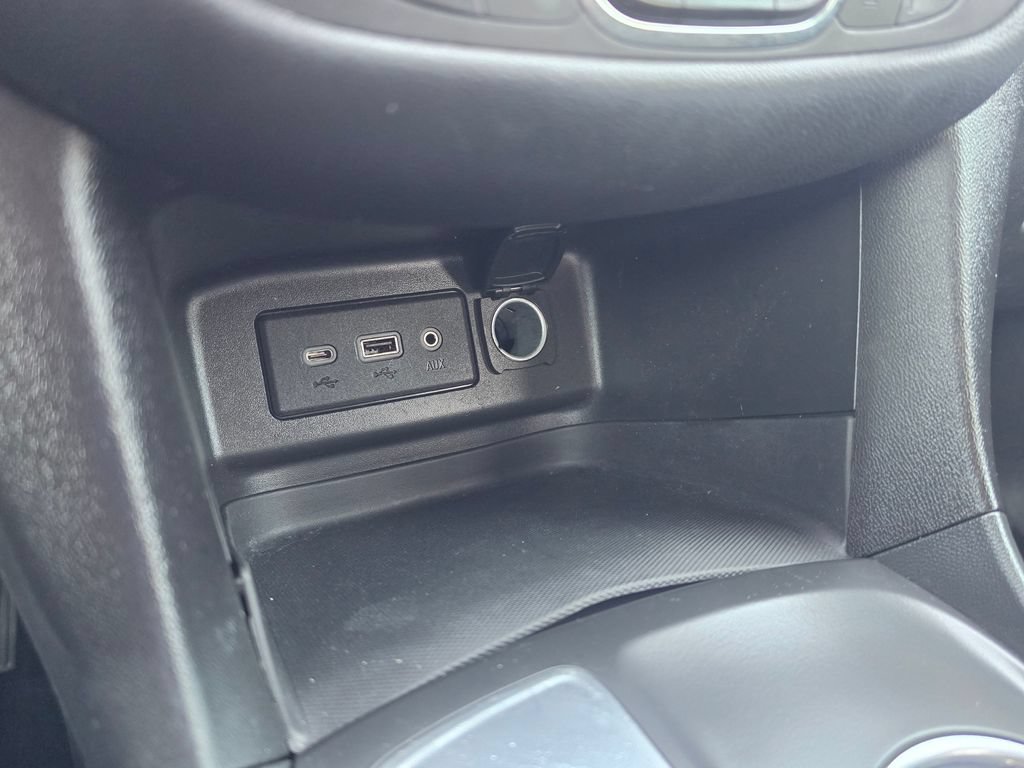 Used 2021 Chevrolet Equinox LT FWD image 25