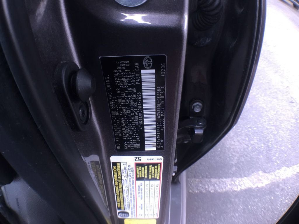 Used 2023 Toyota Camry SE image 23