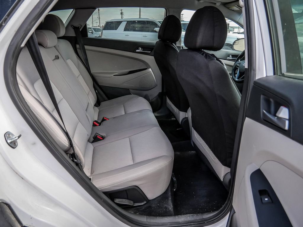 Used 2017 Hyundai Tucson SE image 15