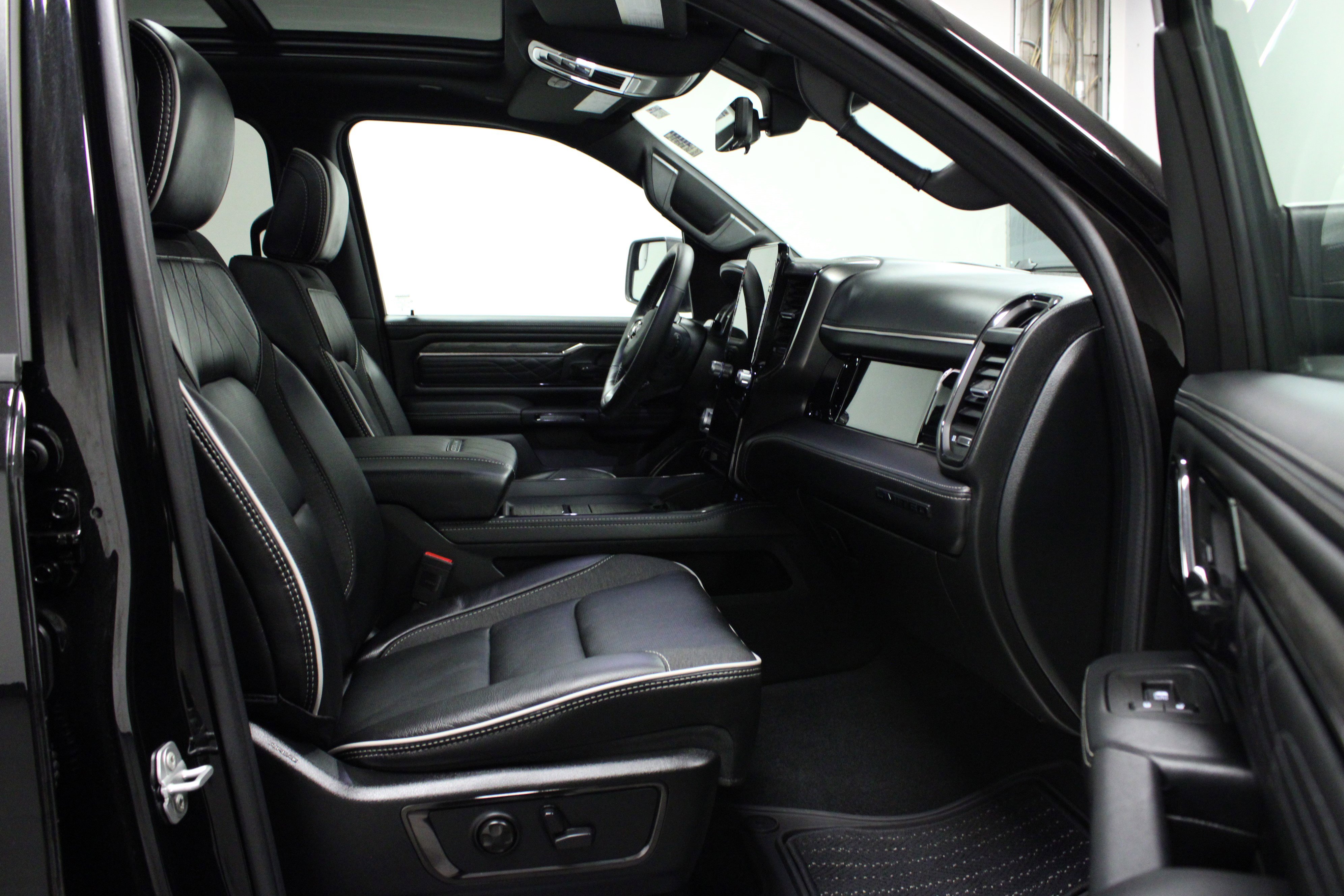 Used 2026 RAM 1500 Limited image 16