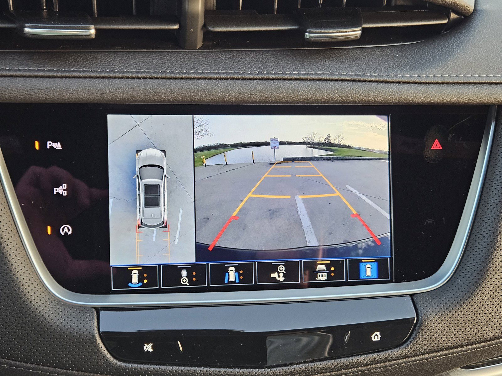 New 2026 Cadillac XT5 Premium Luxury w/ Driver Assist Package FWD image 13