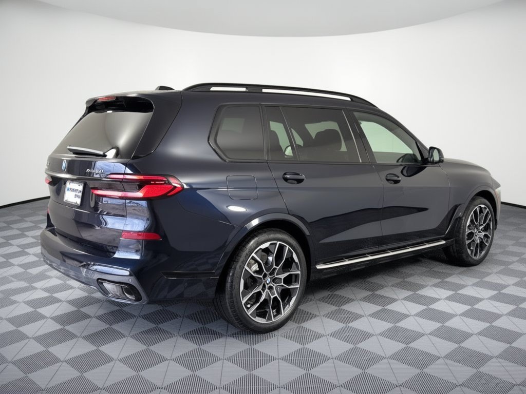 New 2027 BMW X7 xDrive40i w/ M Sport Package AWD/4WD image 9