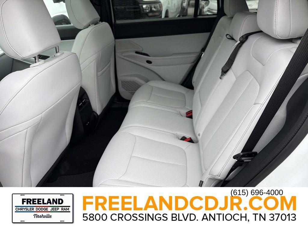 New 2026 Jeep Cherokee Limited image 14