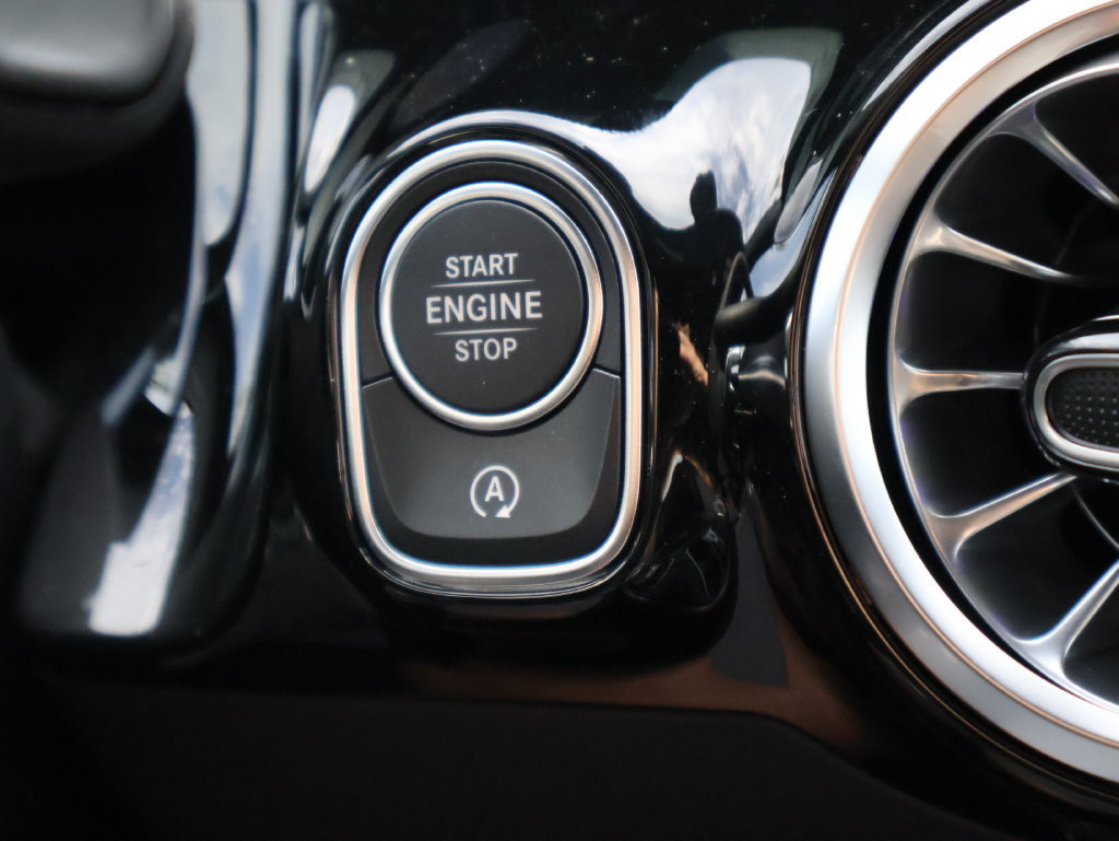 New 2026 Mercedes-Benz GLA 35 AMG 4MATIC image 26
