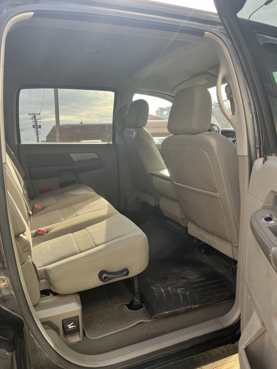 Used 2009 Dodge Ram 3500 Truck SLT w/ Popular Equipment Group image 5