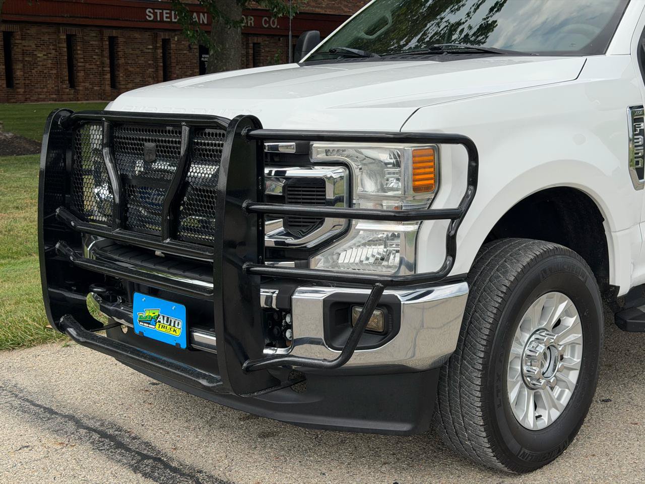 Used 2022 Ford F350 XLT w/ XLT Value Package AWD/4WD image 10