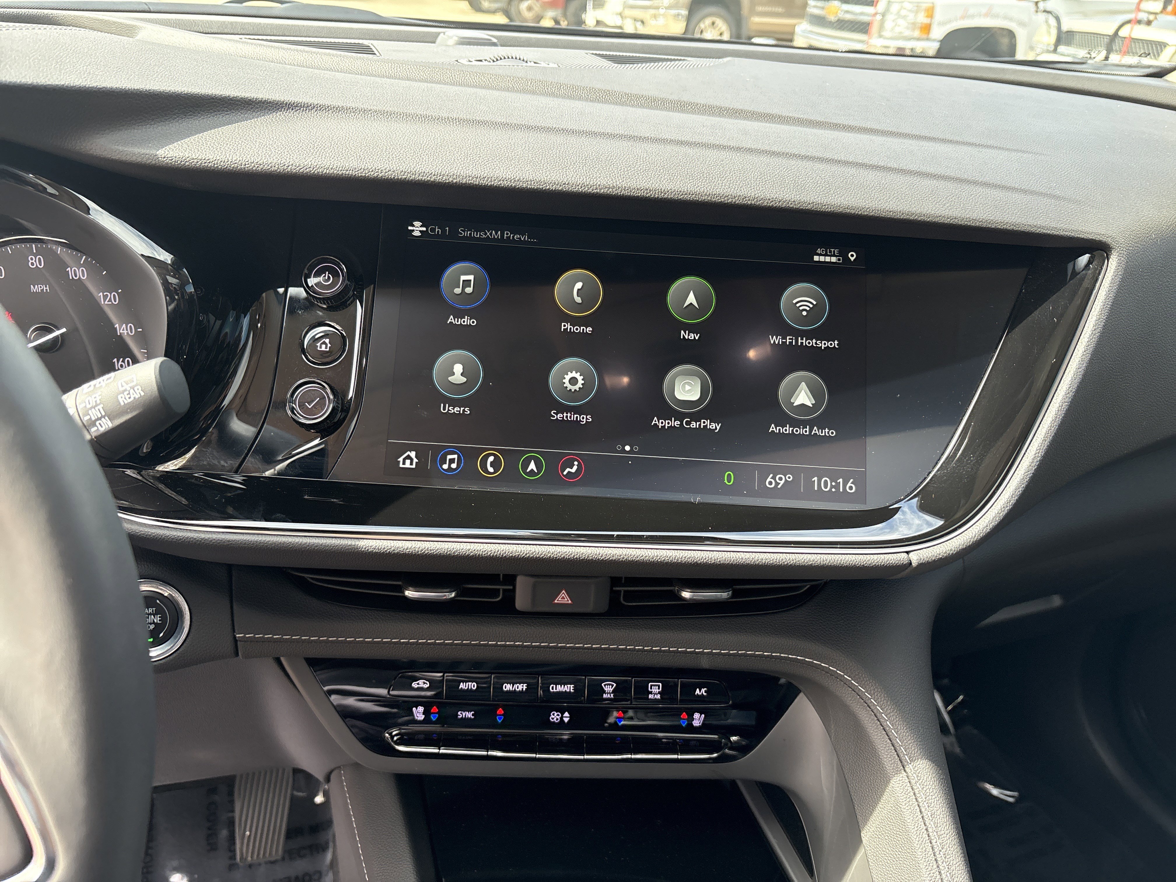 Used 2023 Buick Envision Avenir AWD/4WD image 21