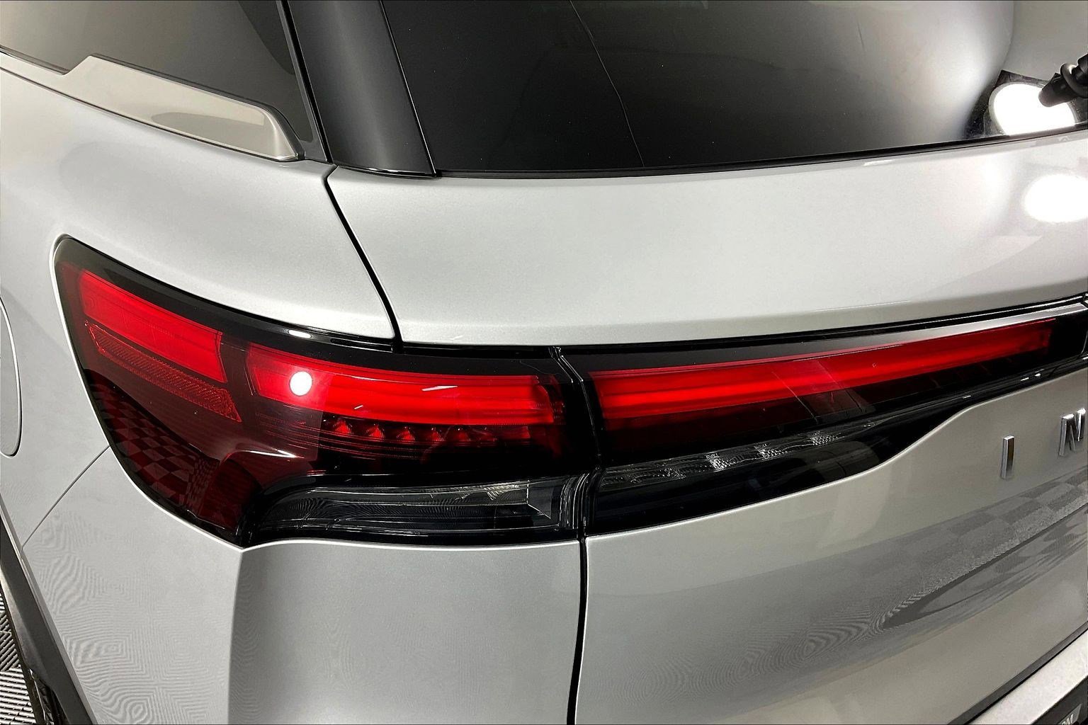 Used 2023 INFINITI QX60 Pure image 23