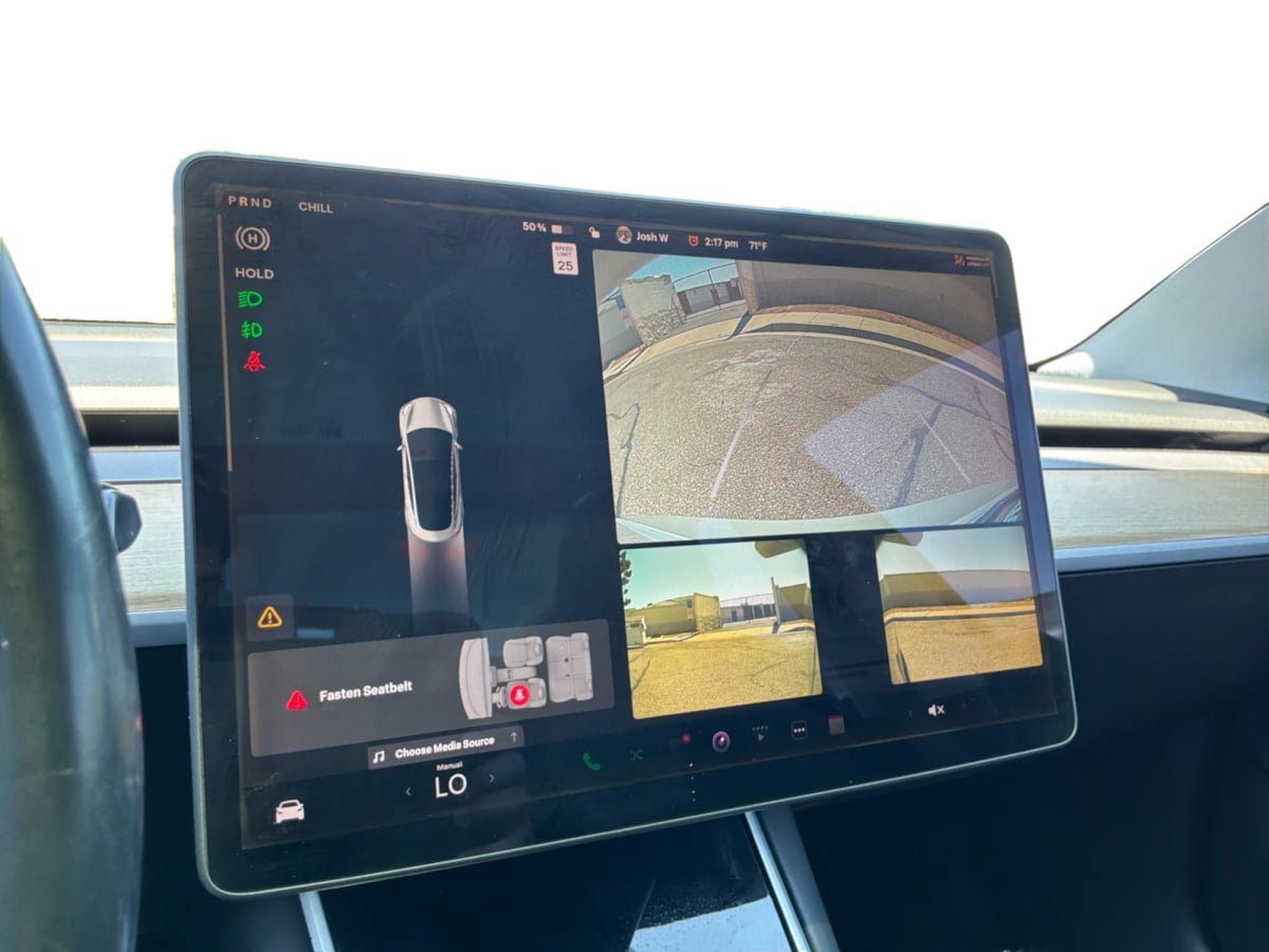 Used 2018 Tesla Model 3 Long Range RWD image 13