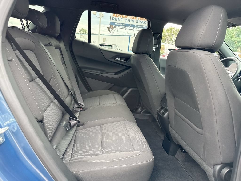 Used 2026 Chevrolet Equinox LT AWD/4WD image 27