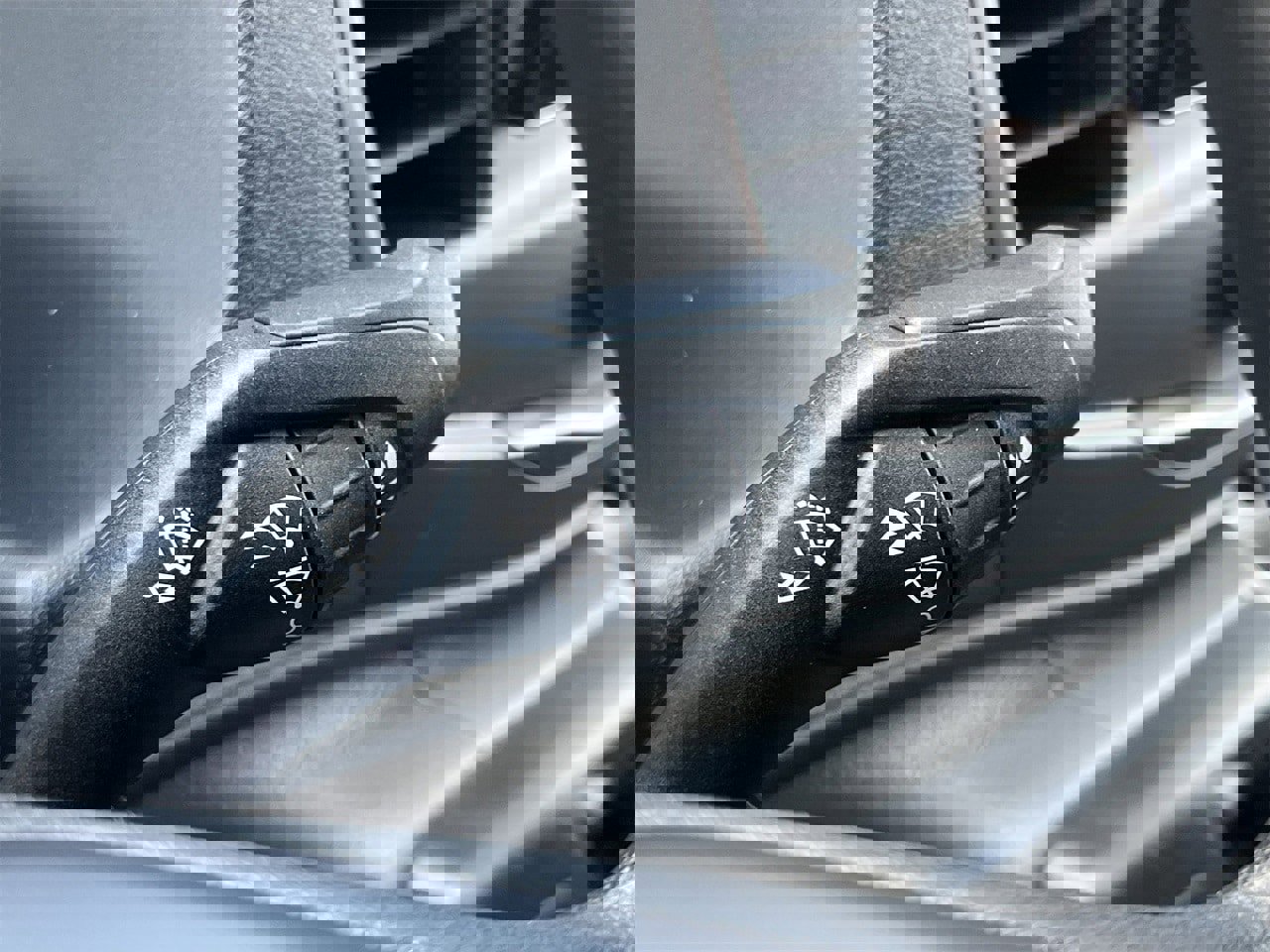 New 2026 Ford Transit 250 148 Medium Roof w/ Load Area Protection Package image 11