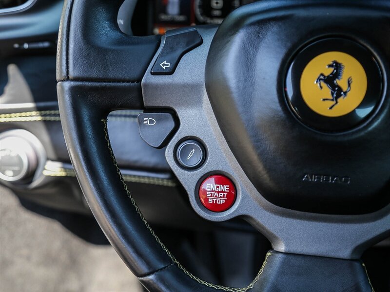 Used 2016 Ferrari 488 GTB RWD image 33