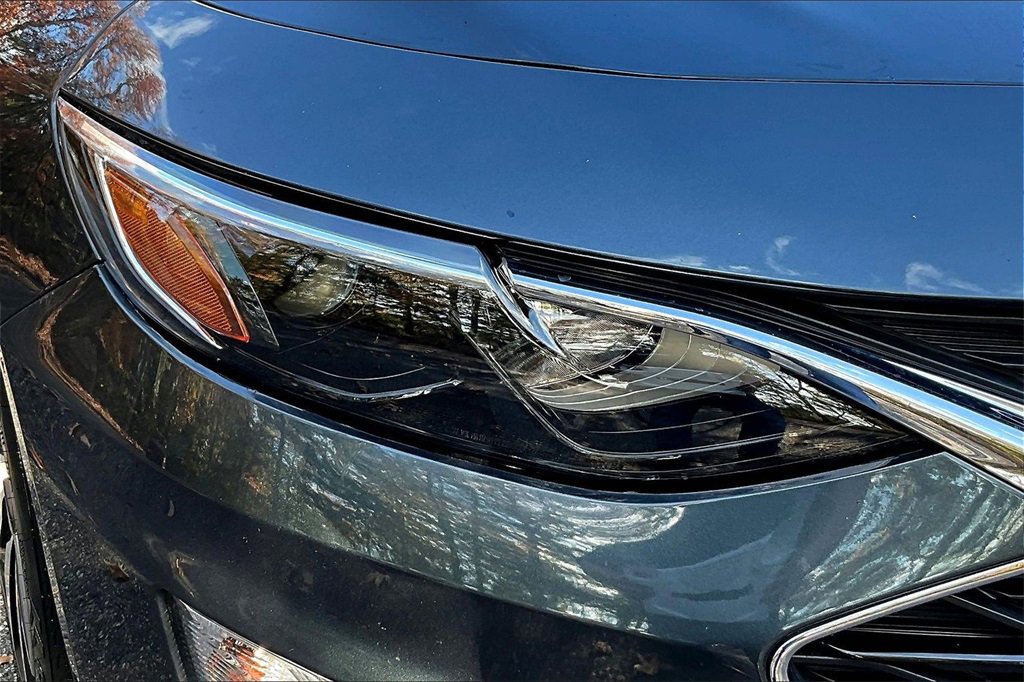 Certified 2021 Chevrolet Malibu RS w/ LPO, Floor Liner Package image 27