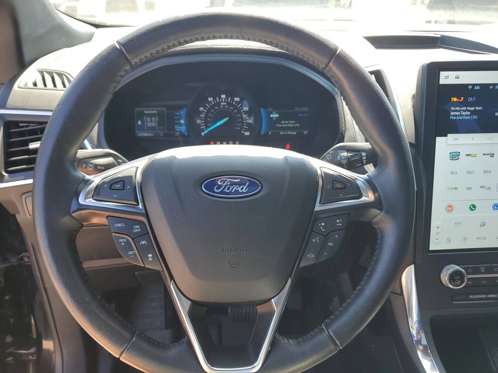 Certified 2022 Ford Edge Titanium w/ Equipment Group 301A AWD/4WD image 23