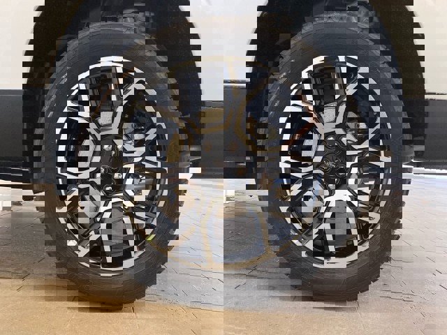 New 2025 Ford Maverick Lariat w/ 4K Tow Package image 31