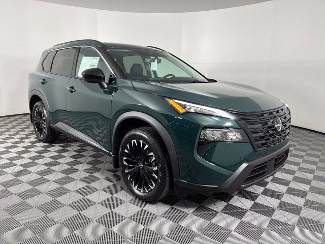 New 2026 Nissan Rogue Dark Armor FWD image 3