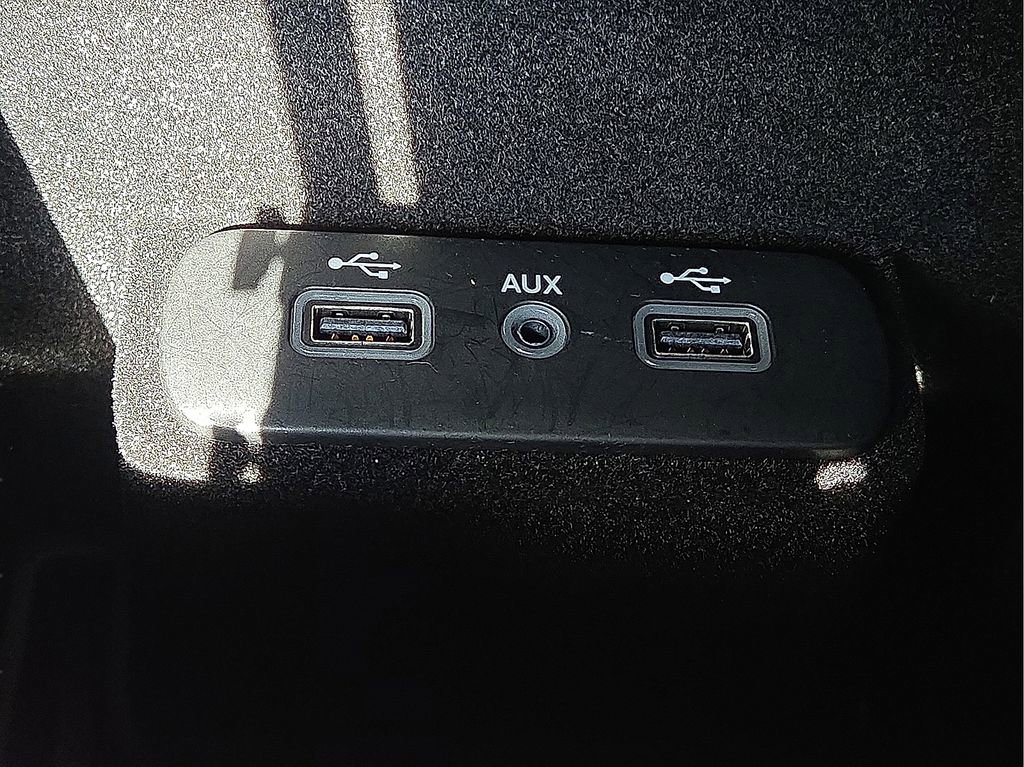 Used 2018 Dodge Charger R/T image 30