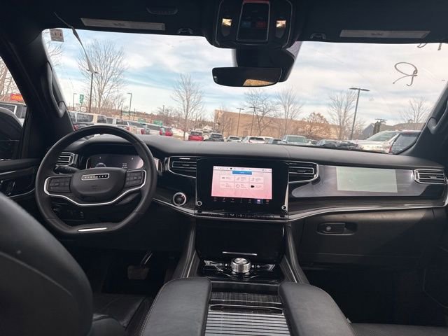 Used 2022 Jeep Wagoneer Series II image 15