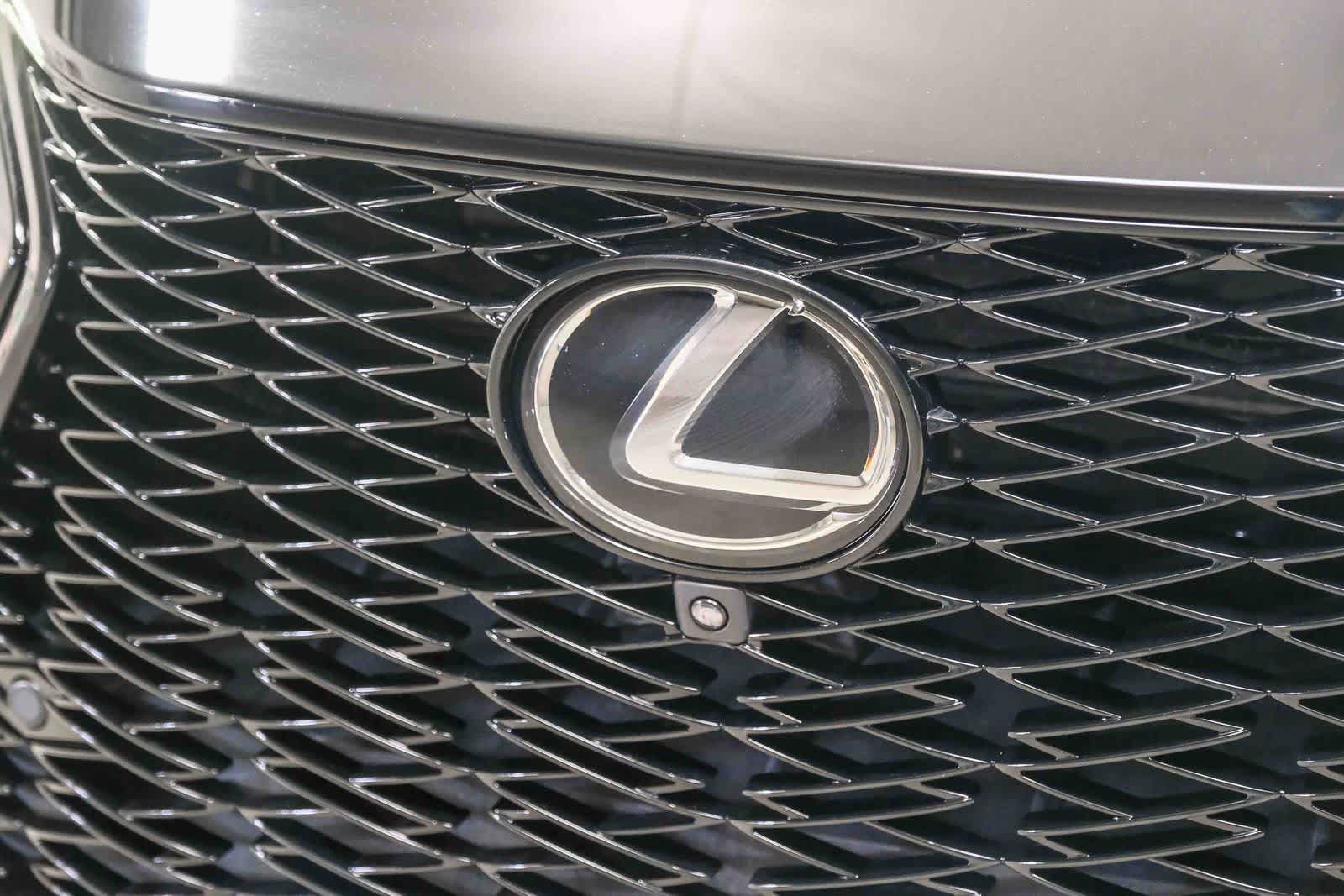 Used 2023 Lexus NX 450h+ F Sport w/ Vision Package AWD/4WD image 13