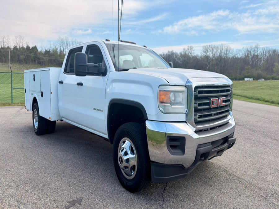 Used 2015 GMC Sierra 3500 2WD Crew Cab w/ Sierra Convenience Package image 7