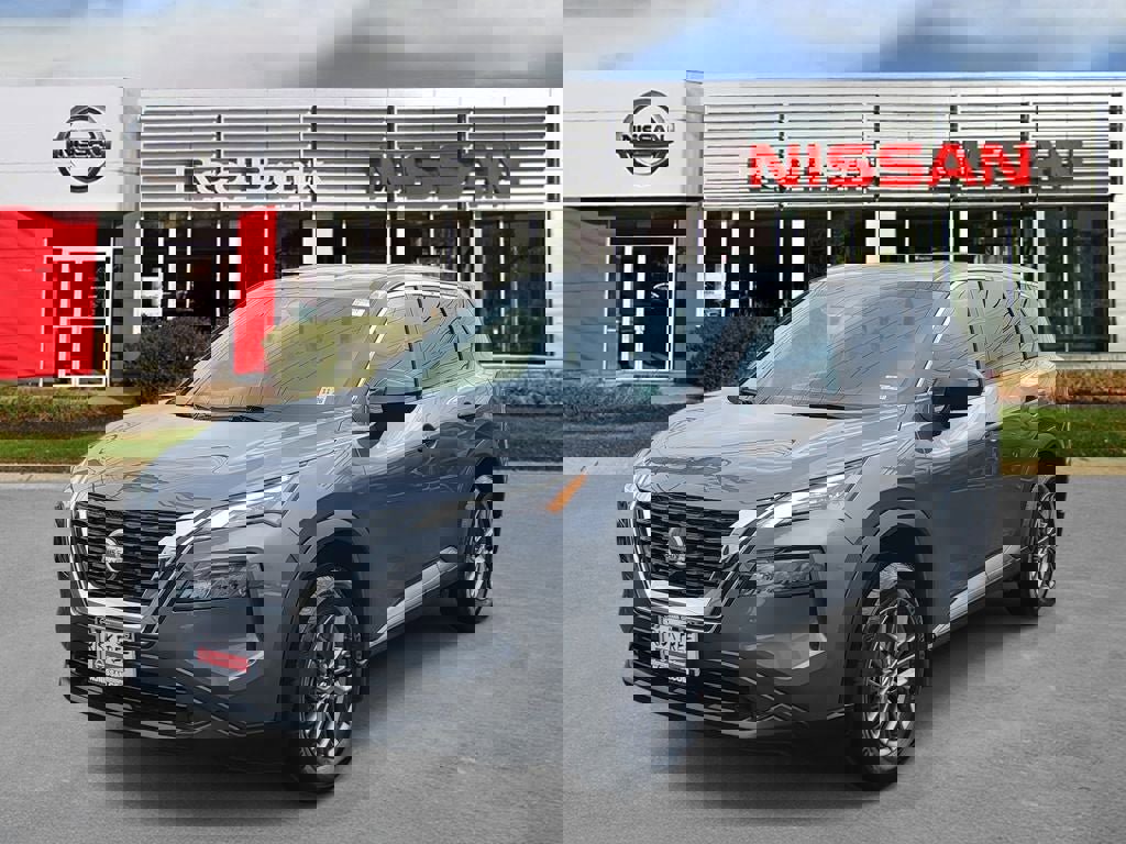 Certified 2021 Nissan Rogue S image 4